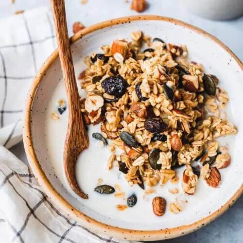 Granola Ngũ Cốc Ăn Kiêng 6 ngu-coc-granola-giam-can