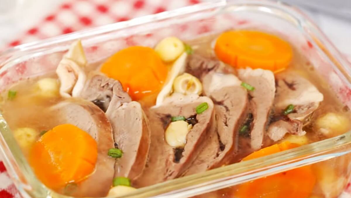 Hạt Sen Có Tác Dụng Gì? 52 cach-lam-tim-heo-ham-hat-sen